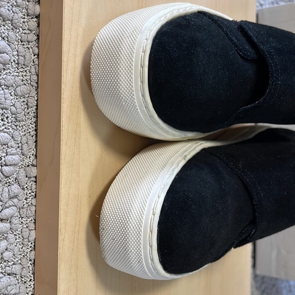 COM & SENS ‘Lidda’ Black Suede Platform Sneaker - Picture 4 of 8